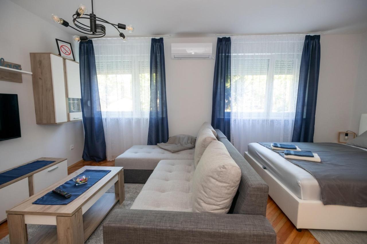 Apartman Studio Blue Subotica Eksteriør billede