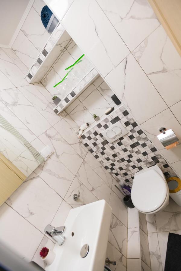 Apartman Studio Blue Subotica Eksteriør billede
