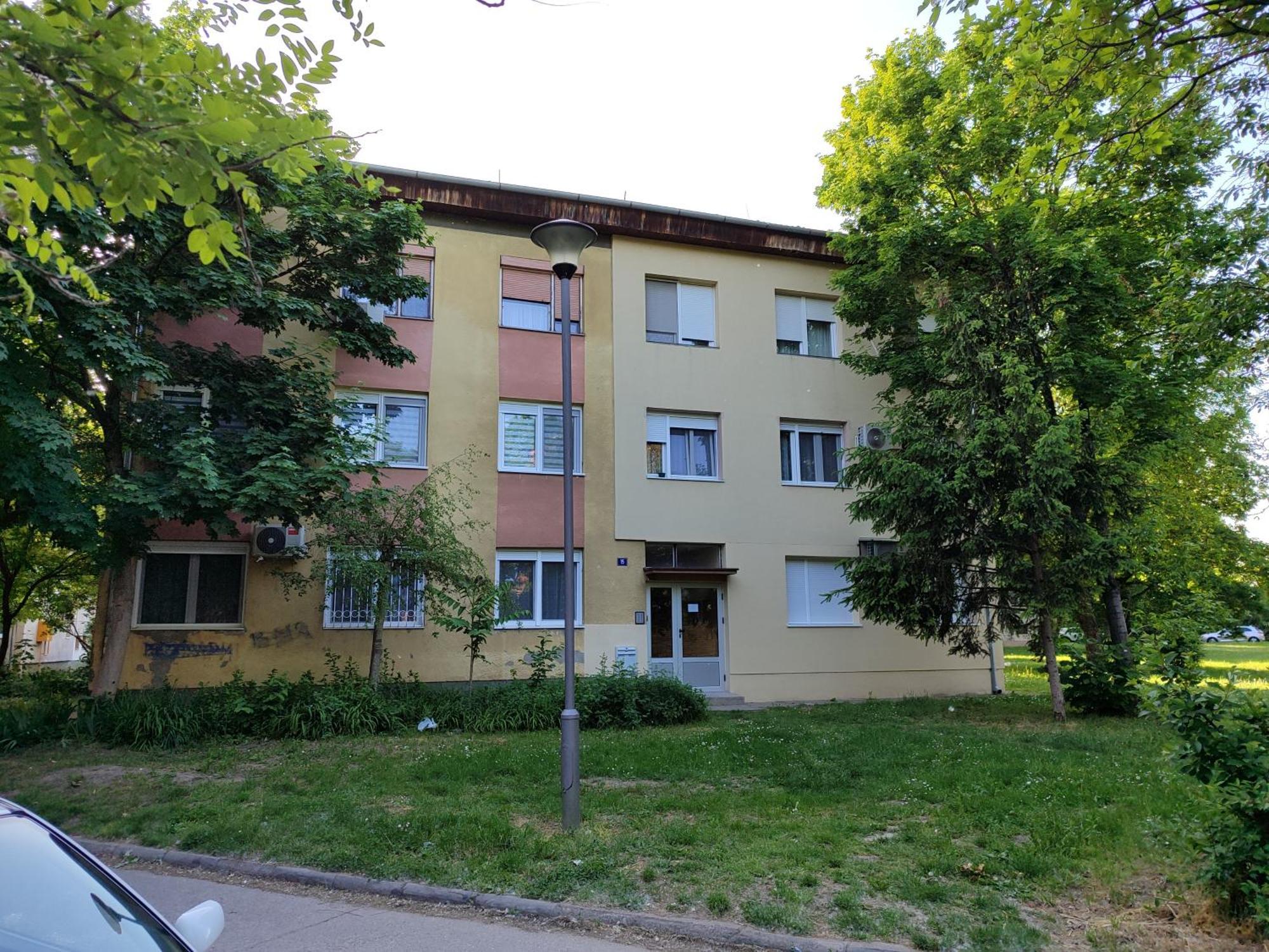 Apartman Studio Blue Subotica Eksteriør billede